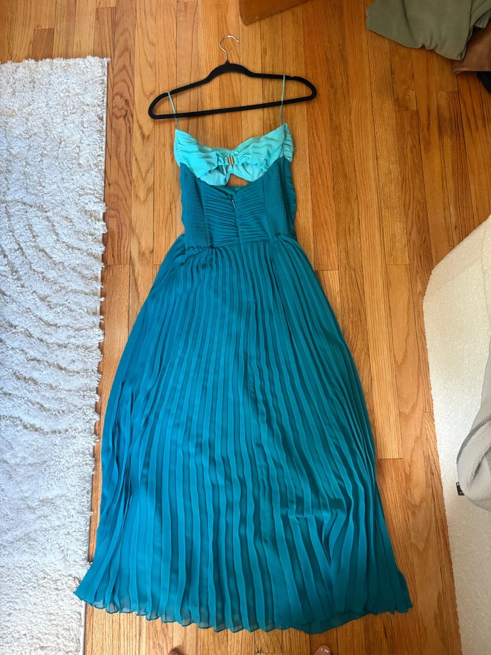 Abercrombie & Fitch Teal and Aqua Pleated Maxi Dress